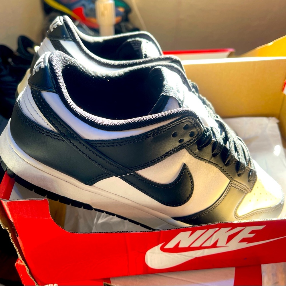NIKE SB DUNKS PANDA